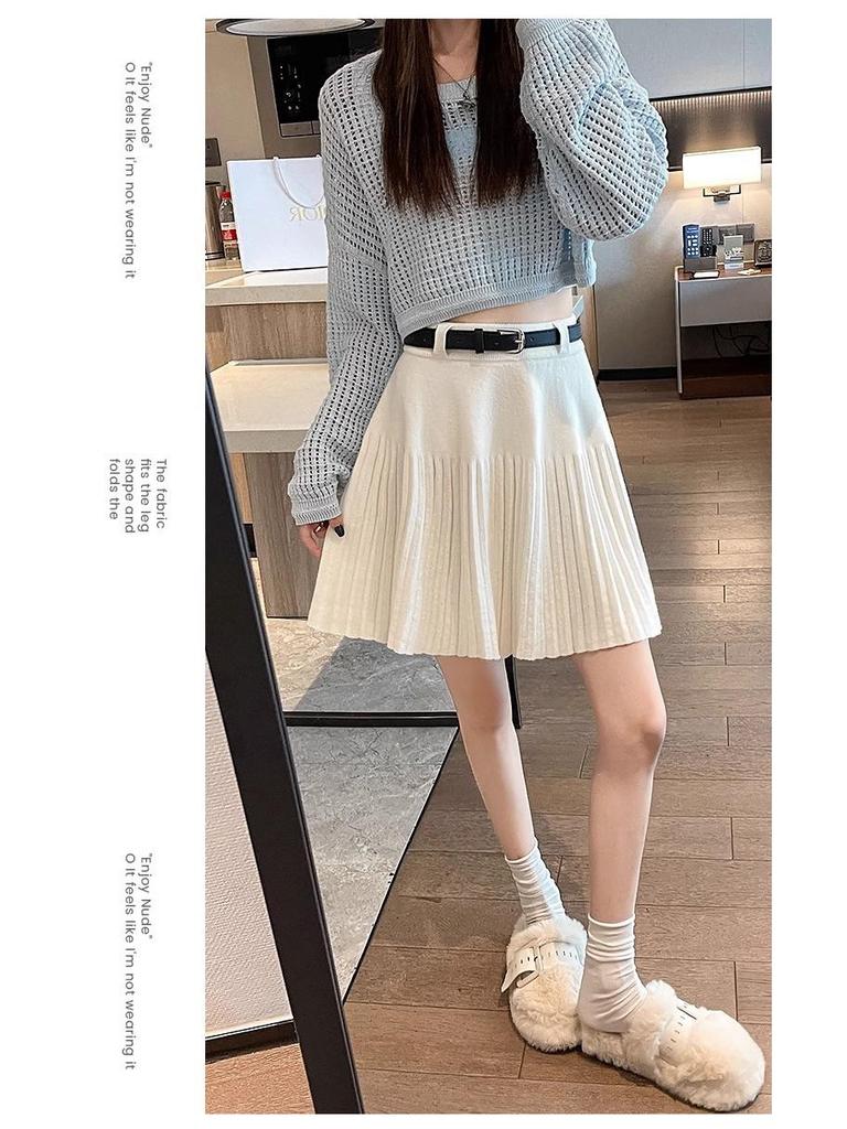 Women's Petite High Waist Knitted A-line Pleated Umbrella Skirt for Autumn and Winter