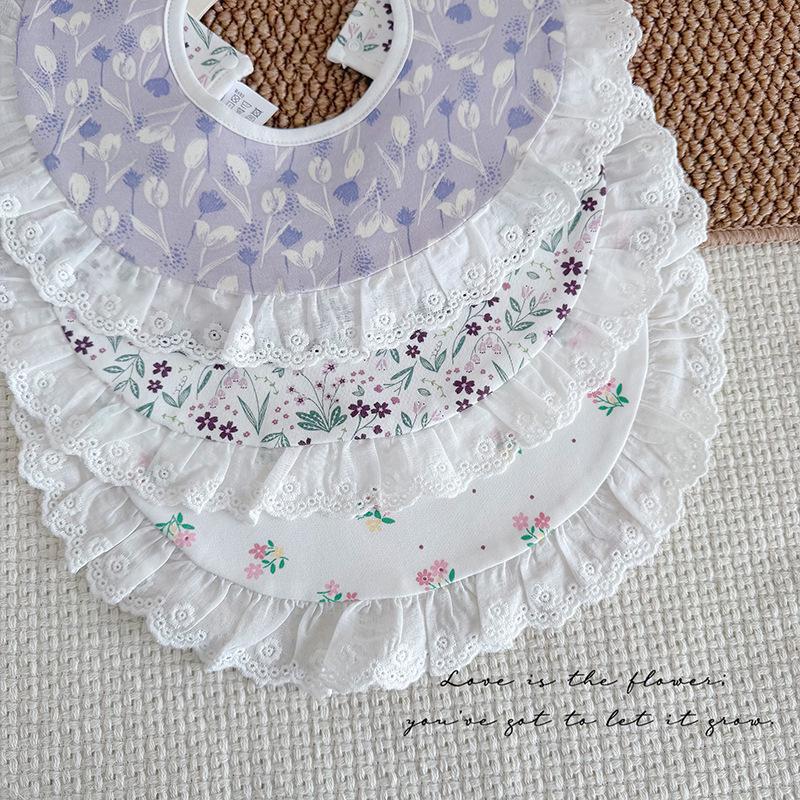 Large Korean-Style Princess Baby Bib with Lace – 360° Coverage, Cotton Shawl.