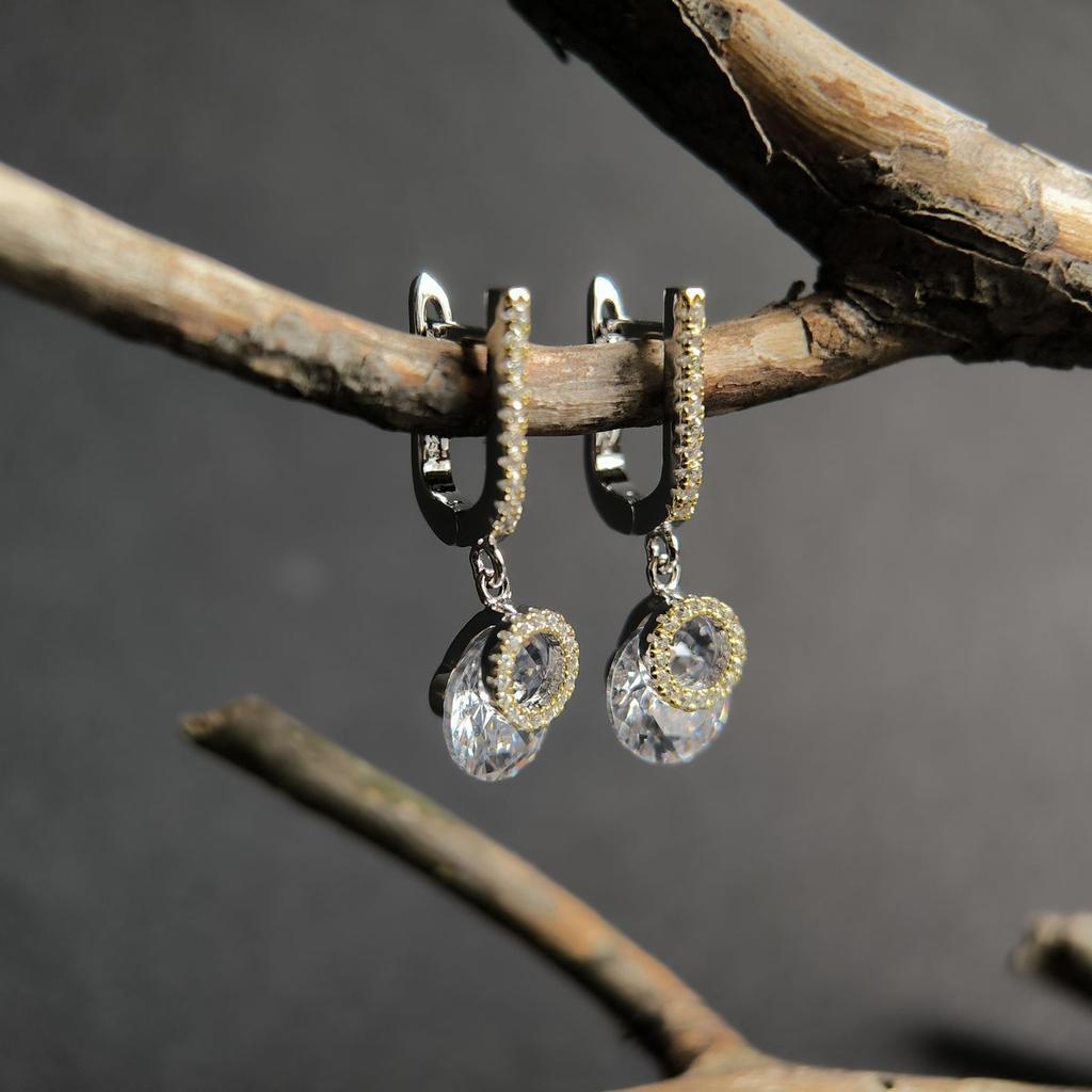 Серебряные серьги с фианитами (2186656)