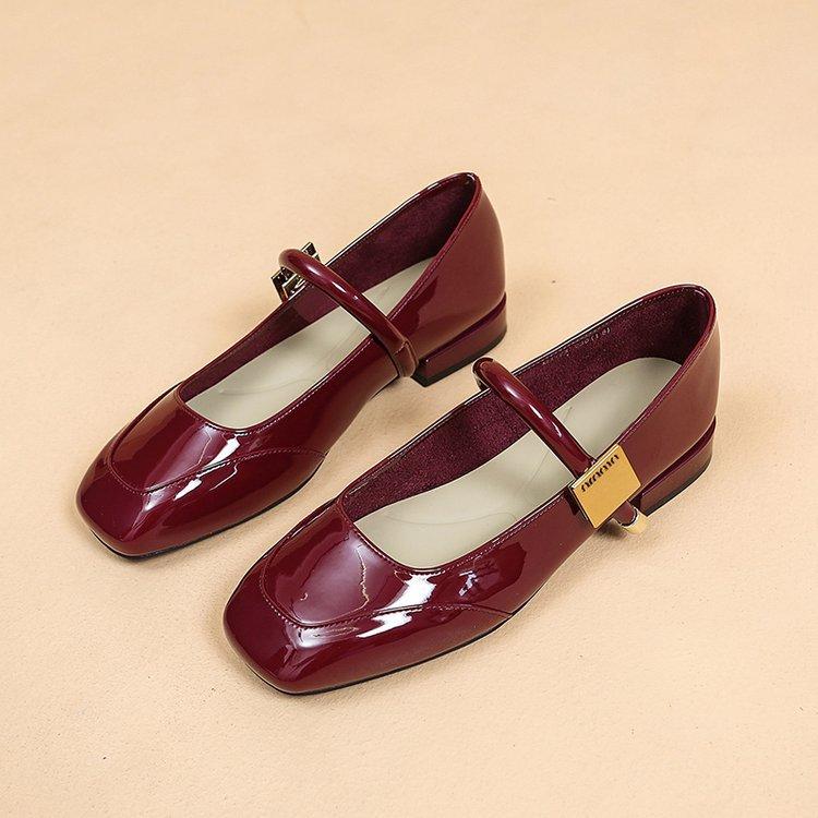 Really Soft Leather~ Red Mary Jane Shoes Women's 2025 New Versatile and Comfortable French Retro Shallow Mouth Single Shoes Small Leather Shoes