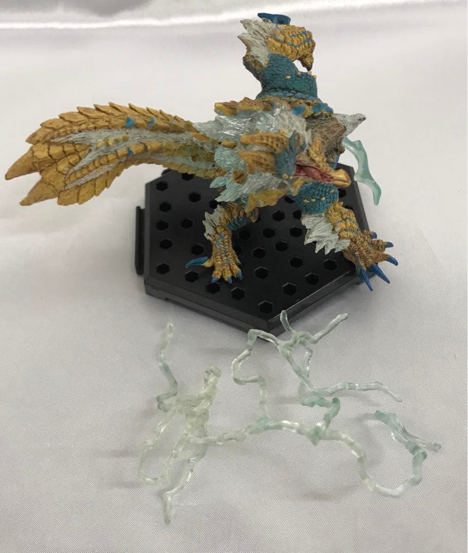 

[USED] Zinogre (Super Charged) Monster Hunter Standard Model Plus Angry Ver.2