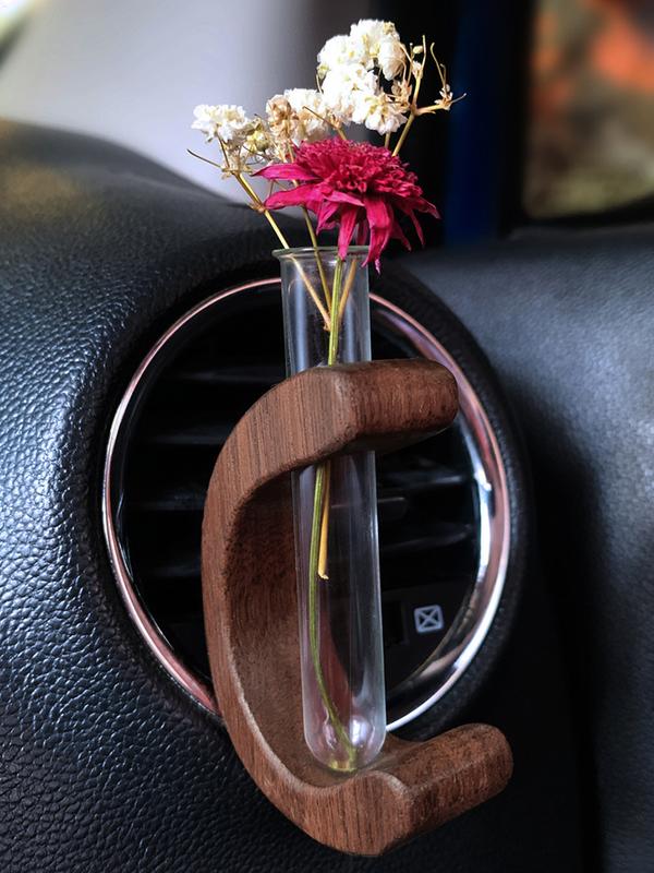 Car Vent Flower Vase Elegant C-Type Car Vent Clip Air Outlet Vase Portable Automotive Air Fresheners Car Air Vent for Dashboard
