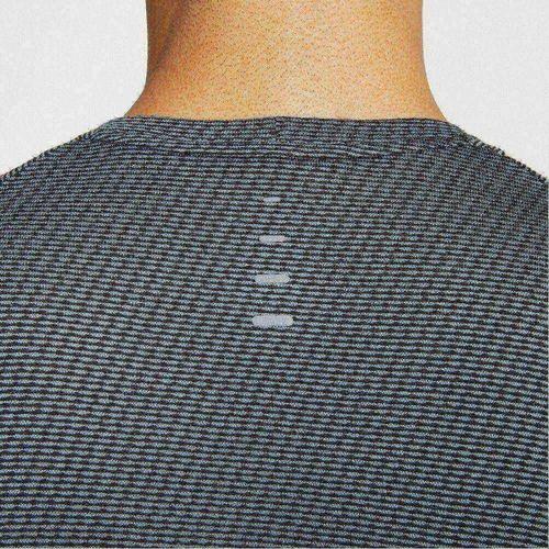 Nike Men's Running and Casual Short-Sleeve T-Shirt