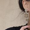 Silver Needle High-End Retro Diamond-Inlaid Square Earrings - Exquisite Light Luxury Niche Accessories.