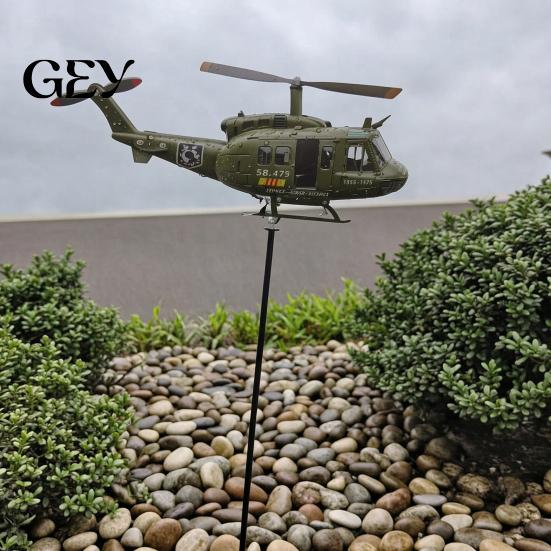 Weather-resistant Yard Decor Patriotic Wind Spinner, Helicopter Windmill Stake with Spinning Propeller, 2D Flower Bed Spinner Outdoor Metal