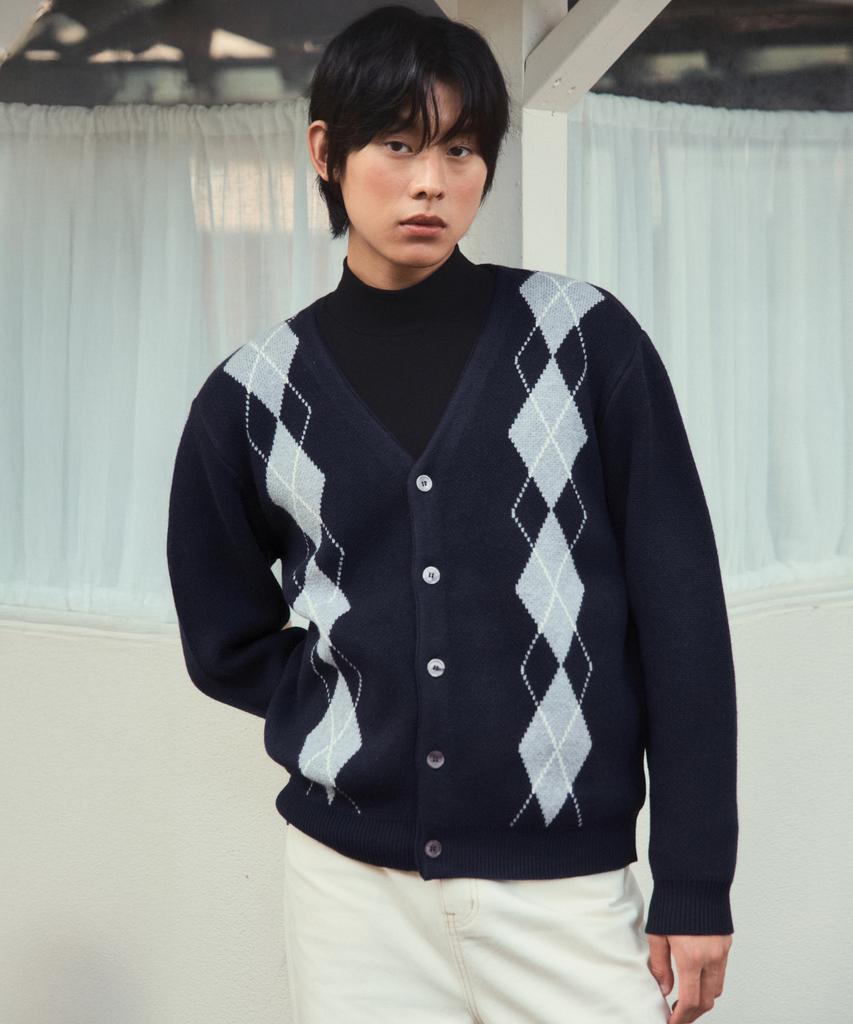 Wednesday Oasis Classic Argyle V-Neck Knit Cardigan_Navy(Wc25-Kn64)