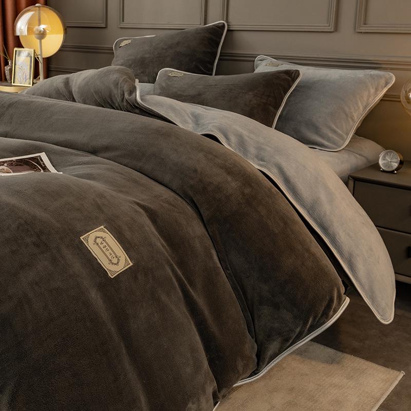 

Пододеяльник из кораллового флиса и молочного бархата, Односпальный 150x200см, Зимний Теплый Утолщенный. 180x220cm Thick Milk Velvet, Non-Shedding