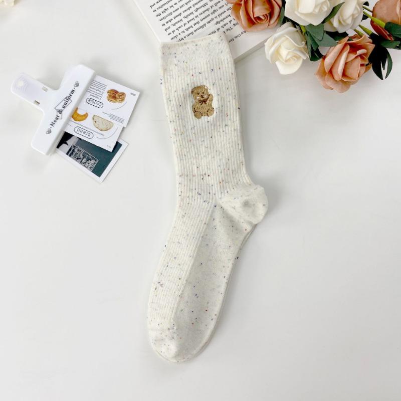 Ankela Red Socks for Women, Cotton Cotton Breathable Mid-calf Socks, Dui Dui Socks, Embroidered Bear Boneless Vertical Long Socks