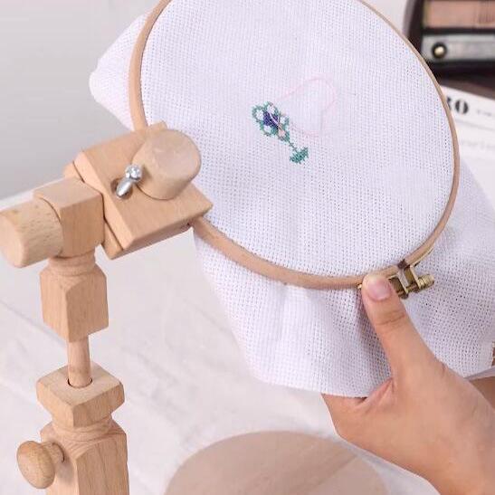 Double Slot Lazy Solid Wood Mobile Phone Holder Embroidery Diy Creative Beech Embroidery Stretch Wooden Ornament Solid Wood Base