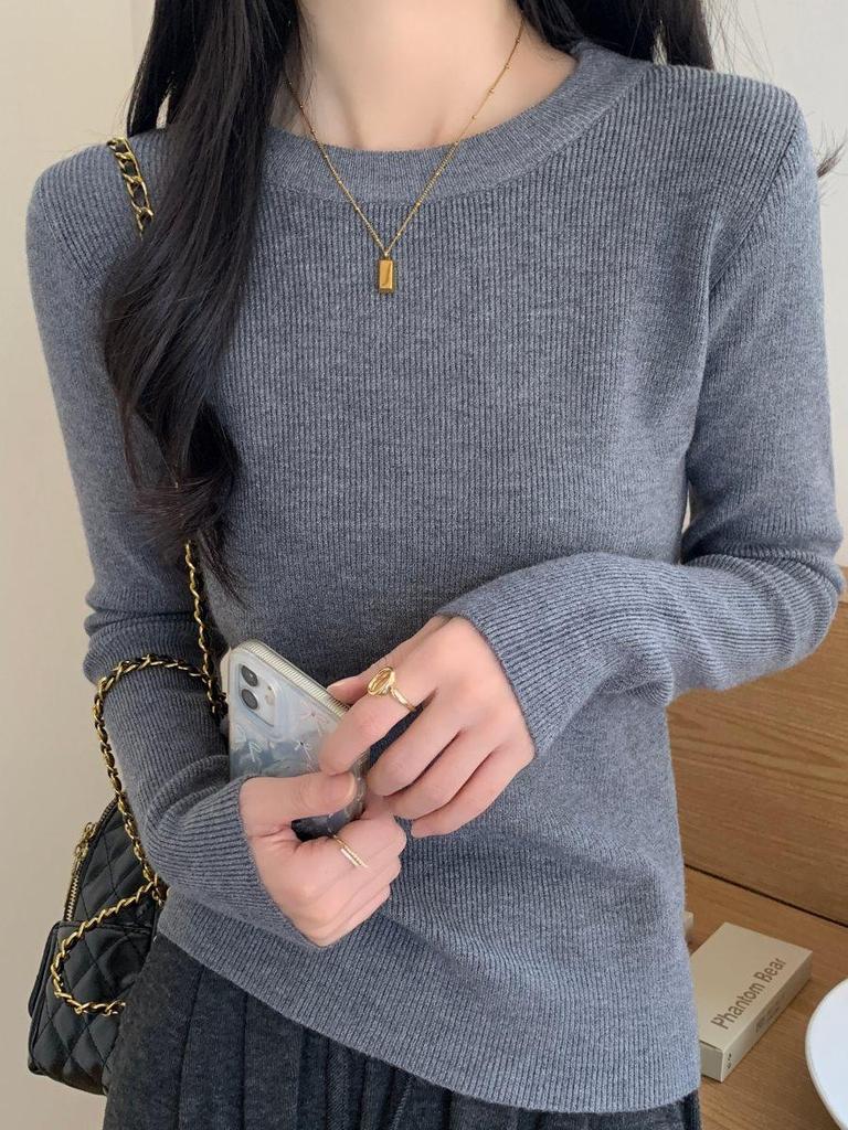 2025 Light Blue Chic Korean Slim-Fit Round Neck Sweater - Spring Age-Reducing Knitted Base Layer