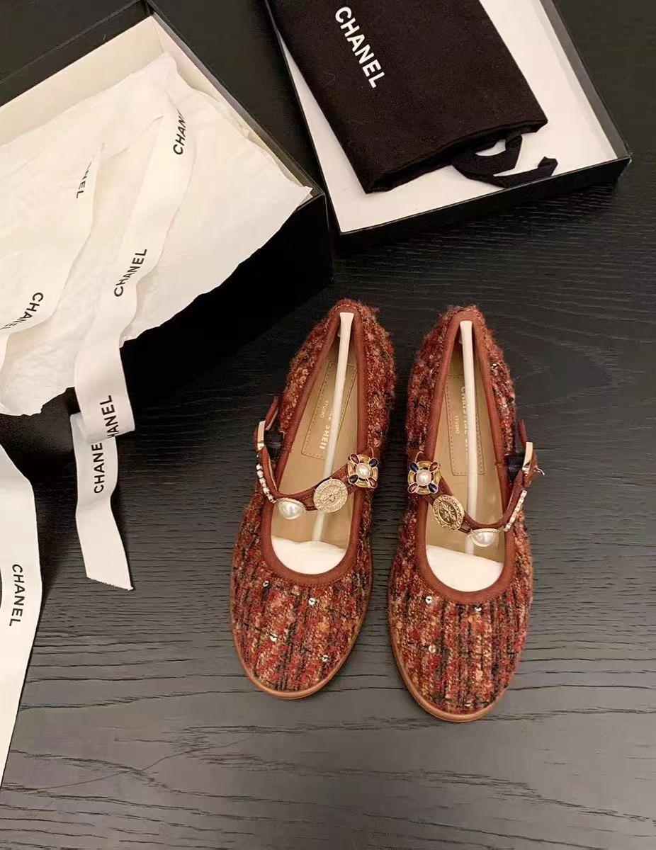 

French one-word with small fragrant single shoes women s 2025 spring new Mary Jane shoes shallow mouth flat ballet shoes 40 коричневый