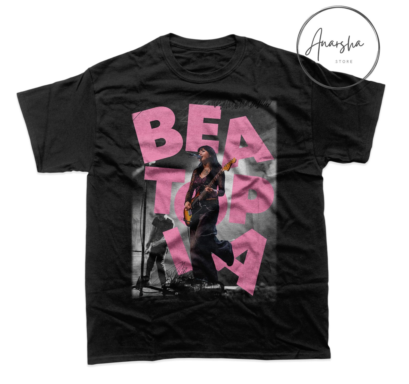 Beabadoobee Beatopia Album T-shirt – Gildan Graphic Tee S
