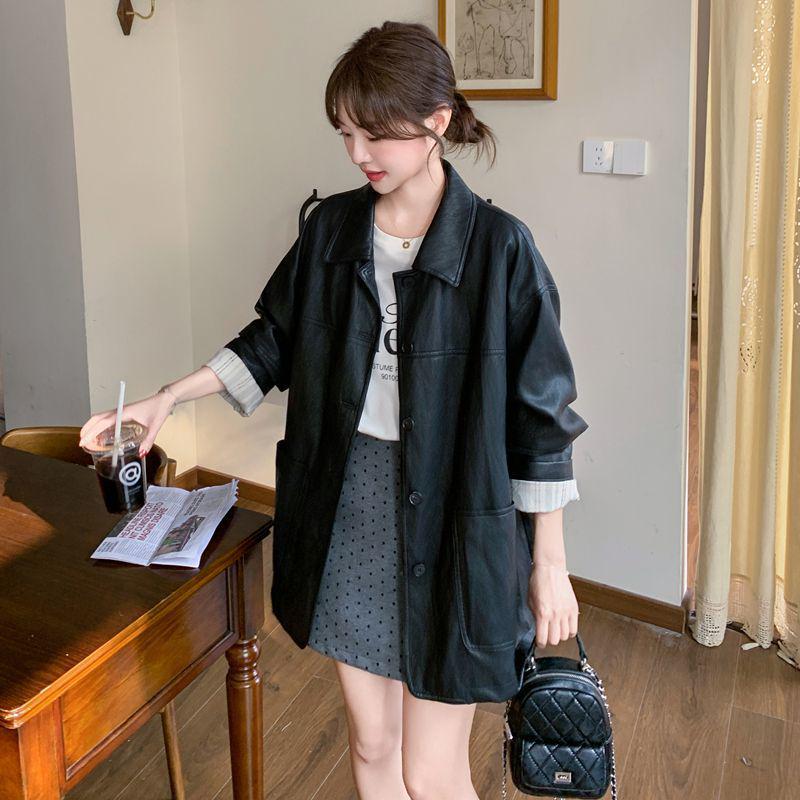 

Женская черная кожаная куртка в стиле ретро - Весенне-осенний повседневный стиль, маленький размер, слегка зрелая мода. S suggested for under 105 jin чёрный