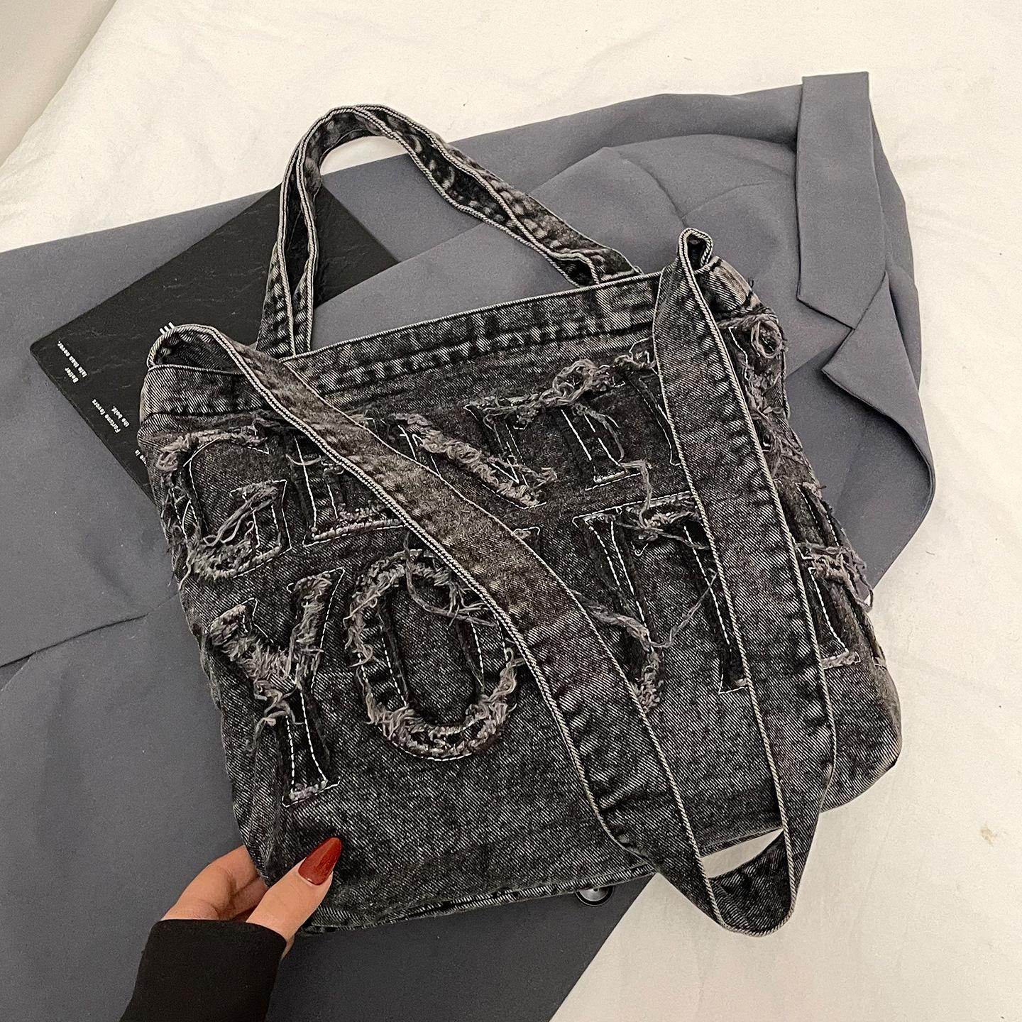 

Denim shoulder bag women s trend new casual versatile large-capacity tote bag Japanese simple child and mother messenger bag чорний