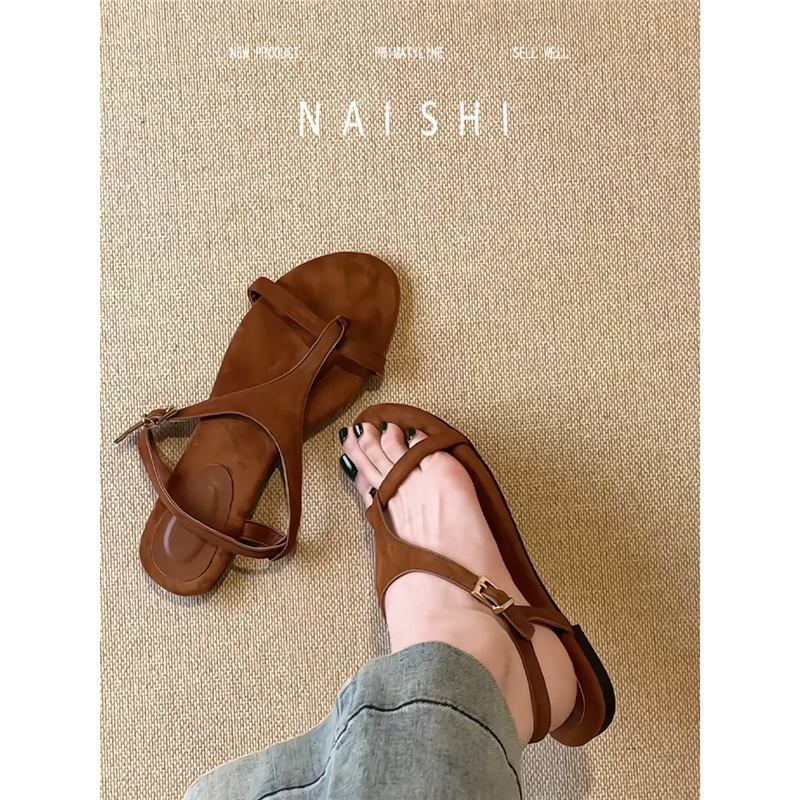 Sheepskin version! Korean version of the design sense flat sandals women's word with retro toe Roman sandals casual beach shoes