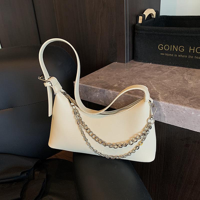 Niche Underarm Bag Women's New Fashion Versatile Dumpling Bag Casual Chain Shoulder Messenger Bag