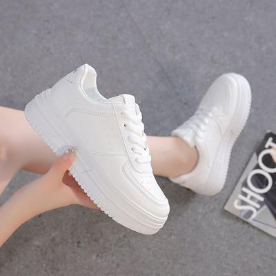 Spring Little White Shoes Women's 2025 New Popular Shoes High Street Ins Trendy Versatile Casual Leather Board Shoes Women's Korean Version