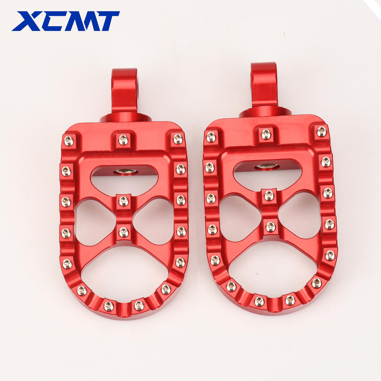 For Harley Dyna Fat Bob Softail Sportster Street Bob Motocross Universal Motorcycle CNC Wide Fat Footpegs 360° Roating Foot Pegs красный