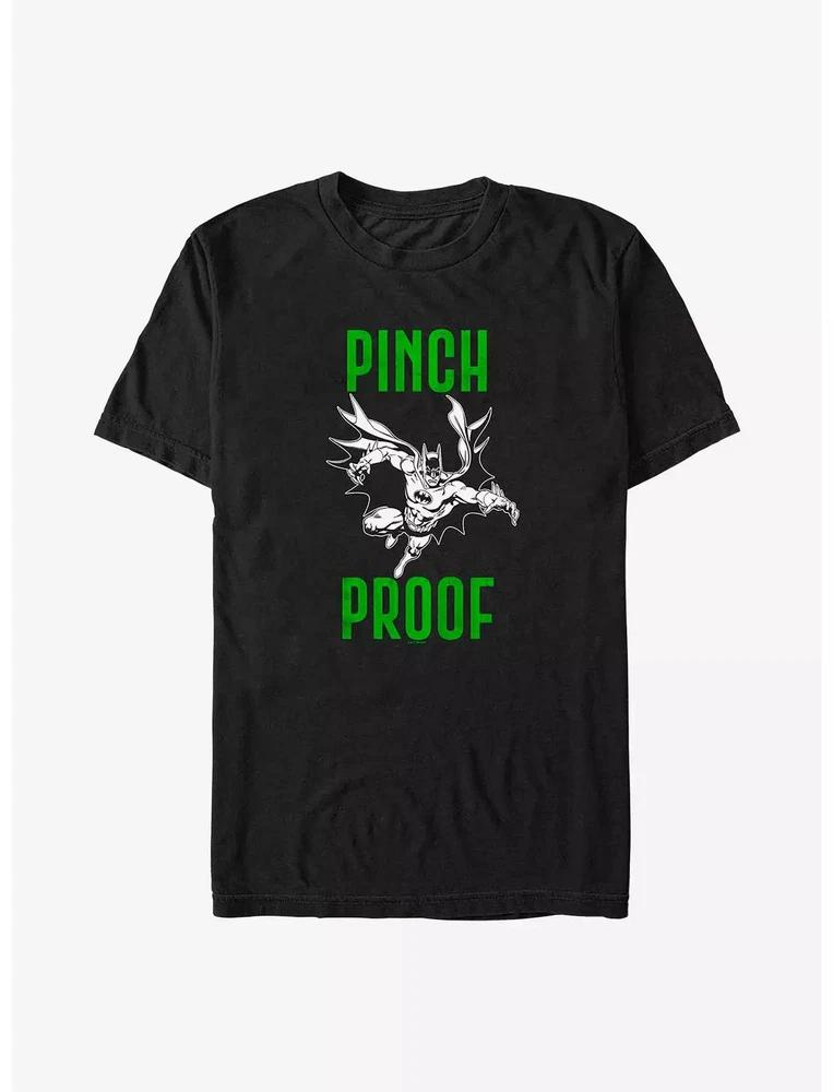 Comics BatUnisex Pinch Proof Black TShirt S