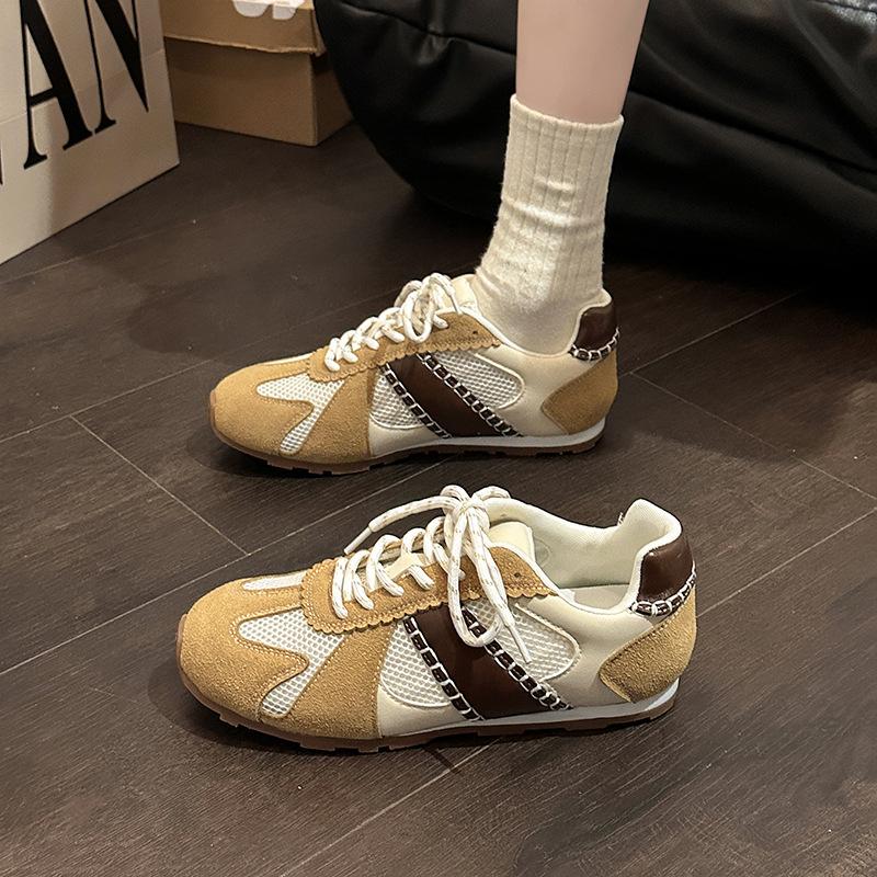 Versatile casual board shoes retro color matching women's summer fashion round head mesh breathable comfortable lightweight single shoes
