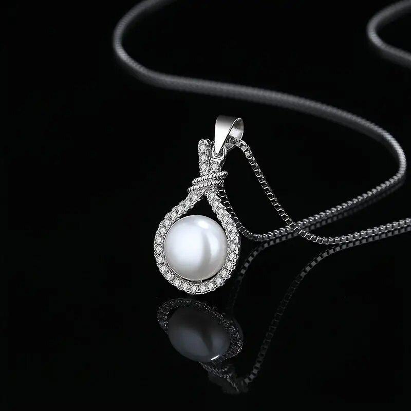 Ladies' Artificial Pearl Pendant Necklace Collarbone Chain, Embellished with Synthetic Zircon, Elegant Jewelry, Birthday Gift