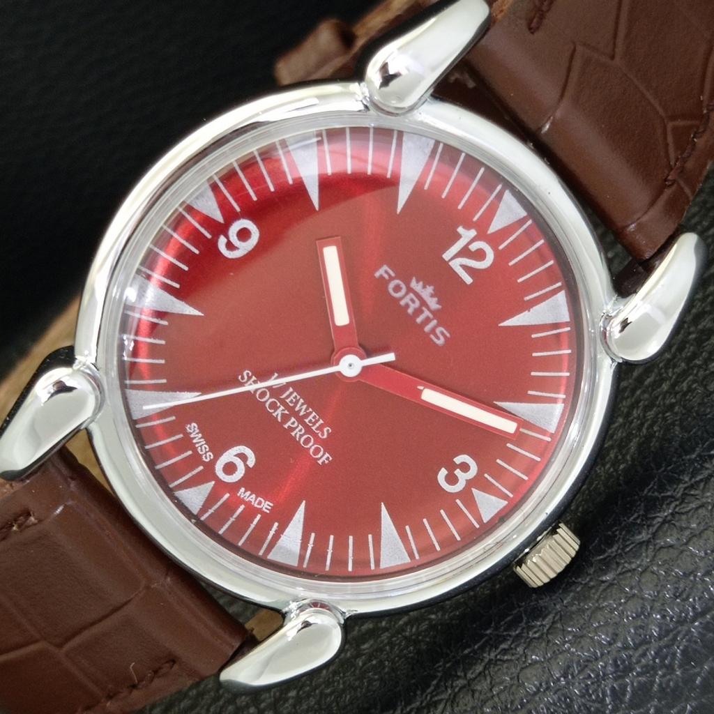 

HAND-WINDING SWISS MENS VINTAGE REFURBISHED RED COLOR DIAL WATCH a700859-5 R205a-a700859