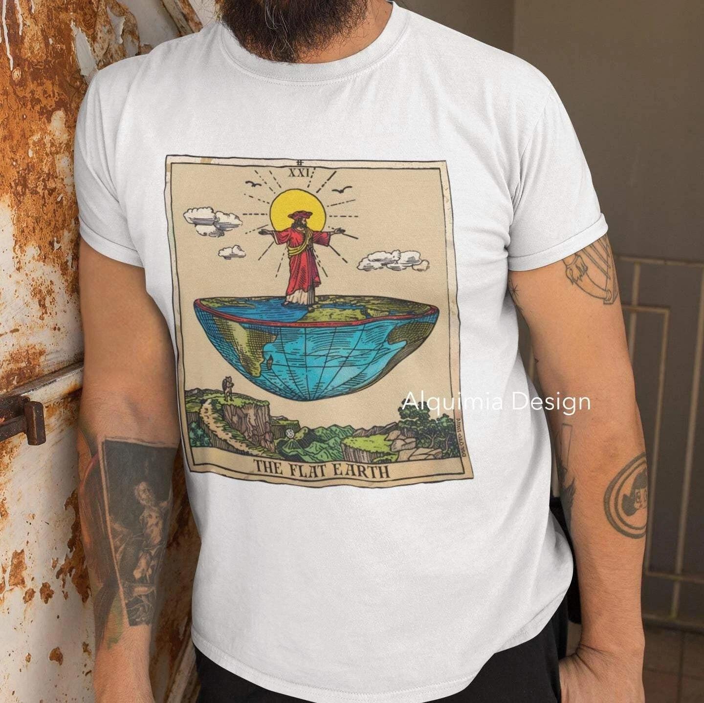 The Flat Earth Tarot Card Shirt, Conspiracy Theories 4XL