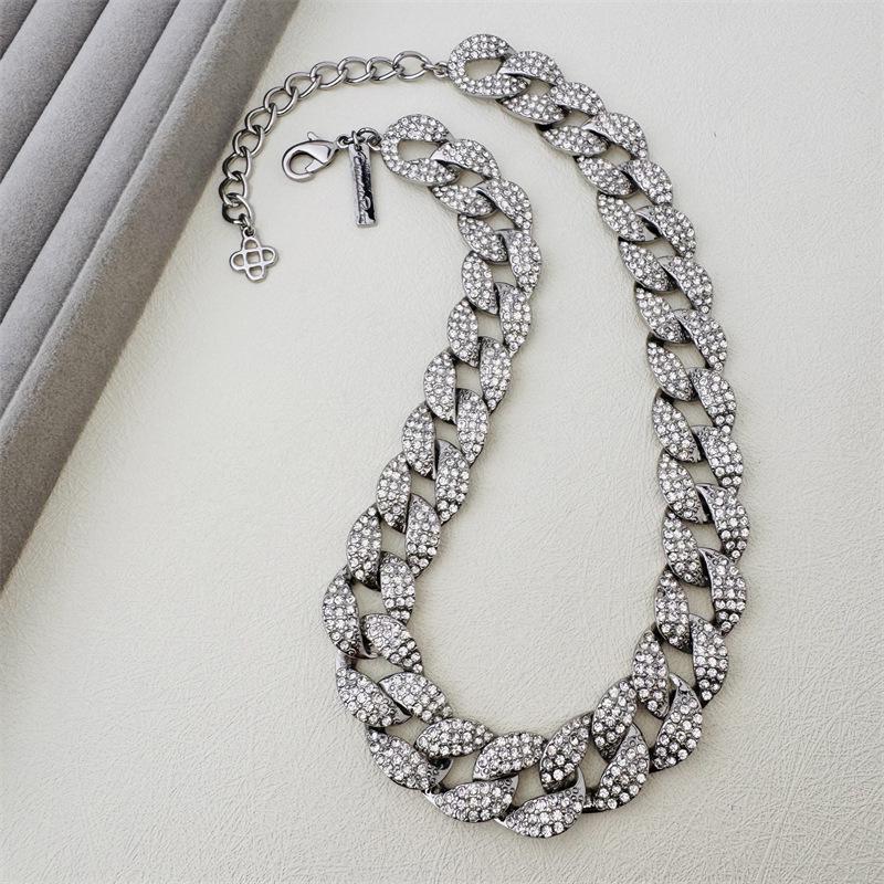 OSCAR Retro Distressed Color Block Full Diamond Chunky Chain Necklace