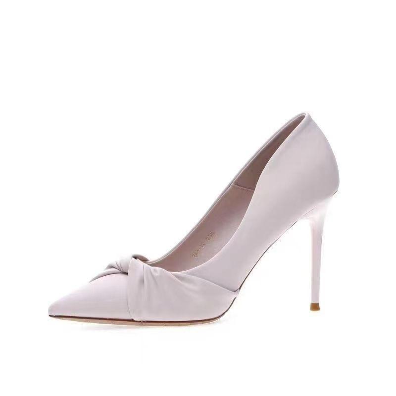 Nové Sandály Móda Luxusní Vysoké Podpatky Tenké Podpatky Univerzální Lehká Osobnost Dámská Obuv Elegantní Klasická Retro Denní Lodičky