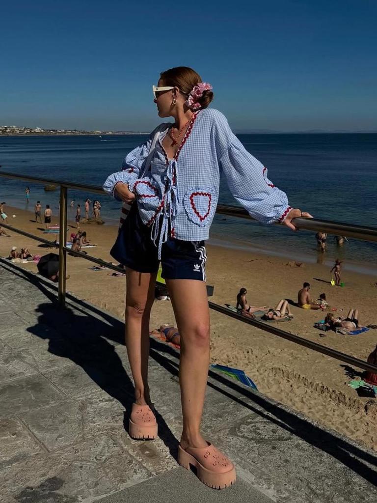 Camicia a Quadri Cuore con Maniche a Lanterna Europee e Patchwork di Pizzo Primavera/Estate 2026