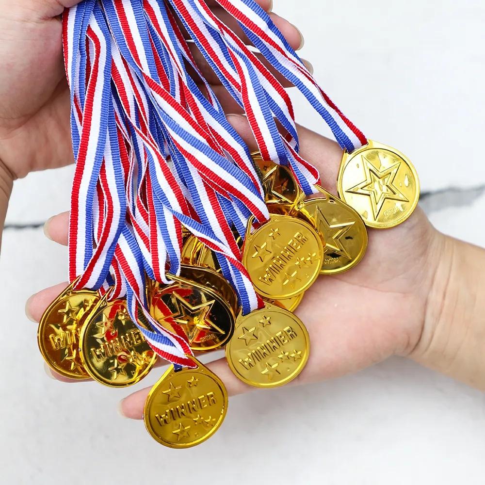 Soccer Theme Party Favor Football Reusable Straw Funny Puzzle Sticker Keychain Braclet Children's Birthday Party Decoration Gift
