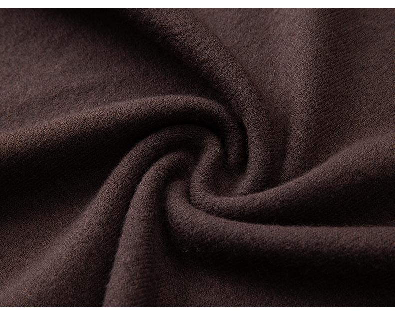 2025 Men's Casual Plus Size Round Neck Knit Sweater - Loose, Warm, Autumn/Winter Edition.