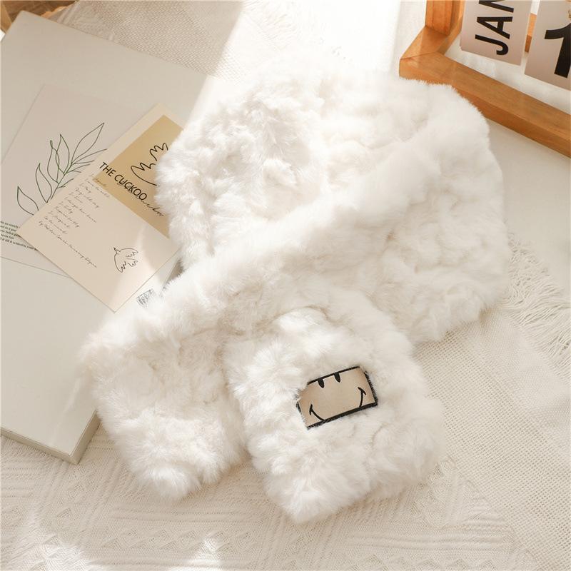 Korean Version of Cute Smiley Scarf Embossed Autumn and Winter Warm and Cold-resistant Neck Protection Scarf Japanese Versatile Cross Scarf