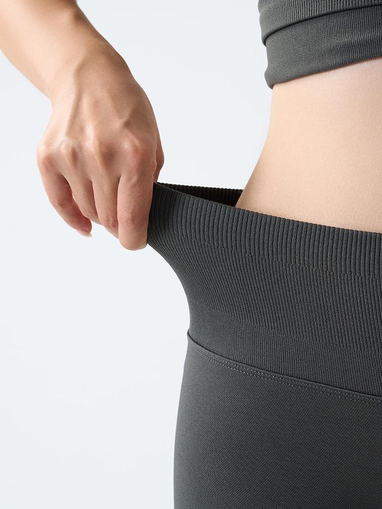 Seamless High-Waist Tummy Control Peach Lift Yoga Shorts