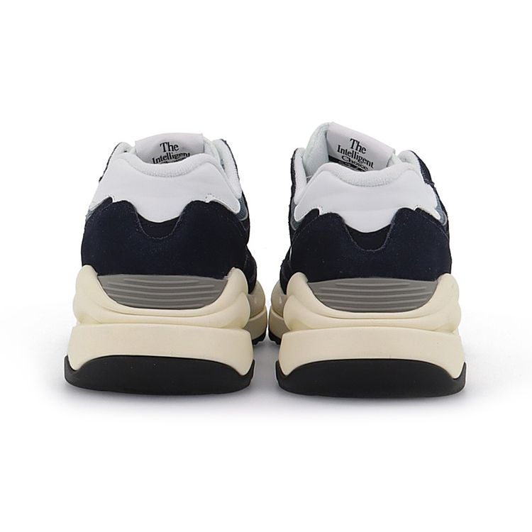 New Balance 57/40 Team Navy Unisex Sneaker Blau Munsell-Weiß M5740CD