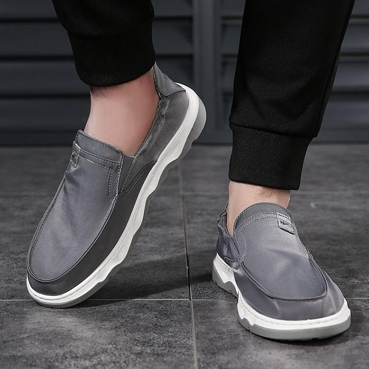 Herrenschuhe aus Eisseide, atmungsaktive, geruchshemmende Segeltuchschuhe für Herren, Freizeitschuhe zum Hineinschlüpfen, Lazy Shoes