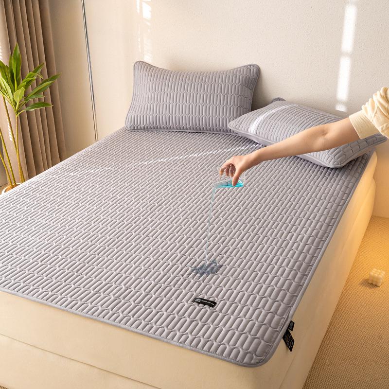 Class A Quilted Waterproof Bedspread Set: 3-Piece Fitted Sheet & Urine-Proof Mattress Protector, Machine Washable