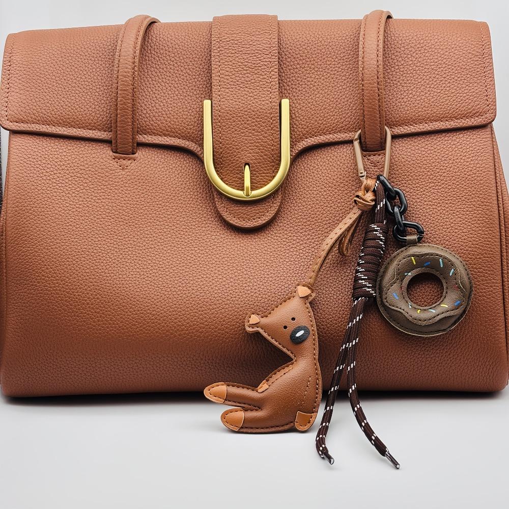 Original Vintage Bear Donut Bag Charm PU Leather Keychain Pendant Cute Multifunctional Birthday Gift Bag Charm for Backpack