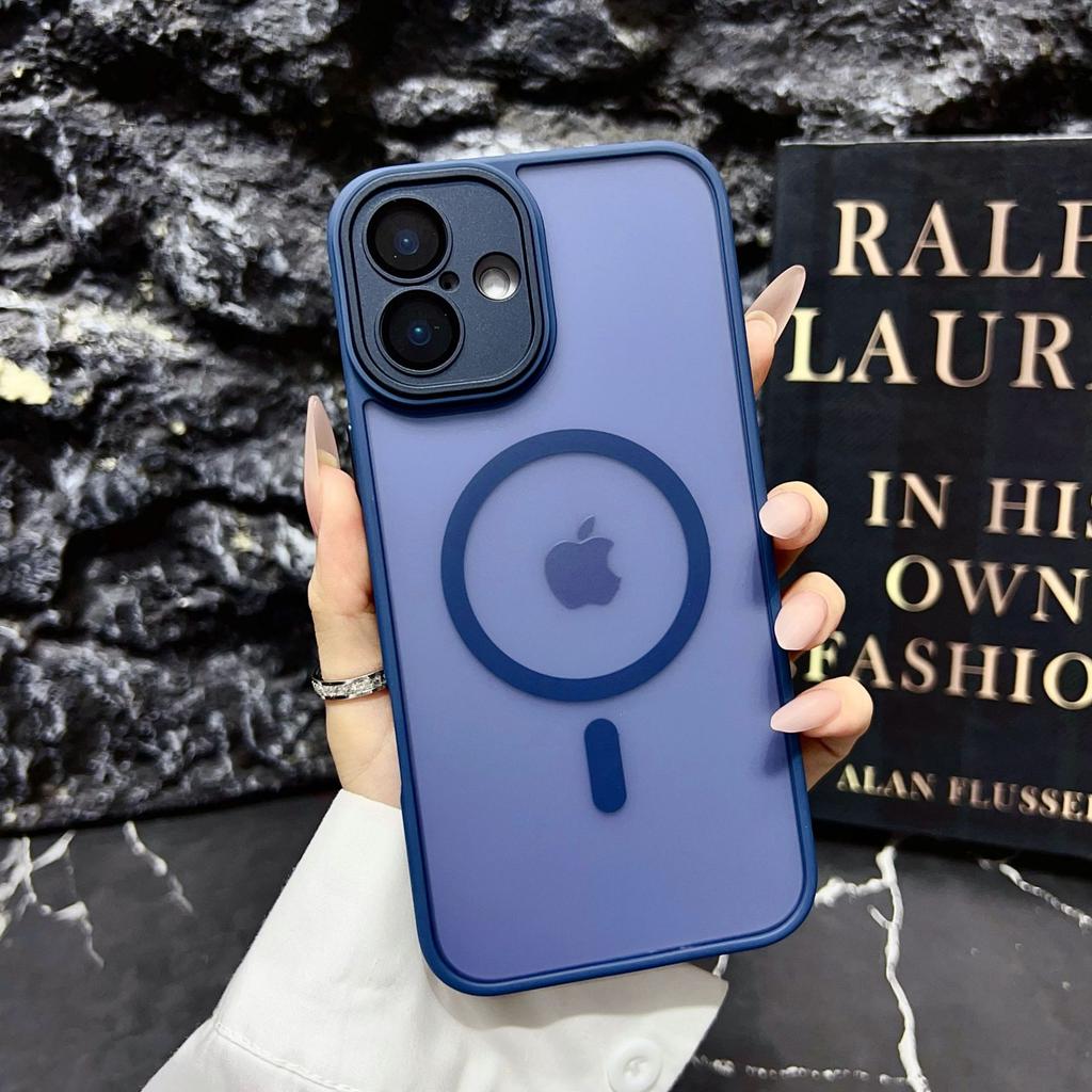 Applicable To IPhone16Promax Skin-soft Magnetic Suction Phone Case Apple 15 Simple All-inclusive Anti-fall 14