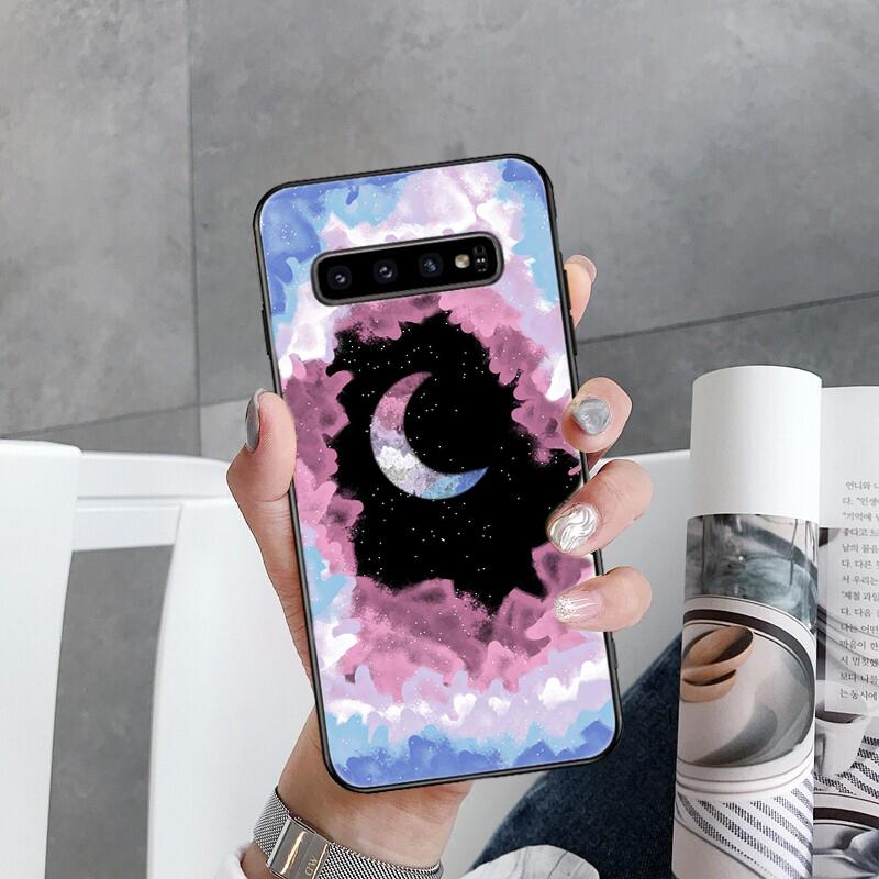 

Чохол для телефону Moon Lgbt pride art для Samsung Galaxy A35 A55 A54 A15 A25 A05s A05 A22 A24 A52 A33 A34 M34 M14 M54 M23 A05s