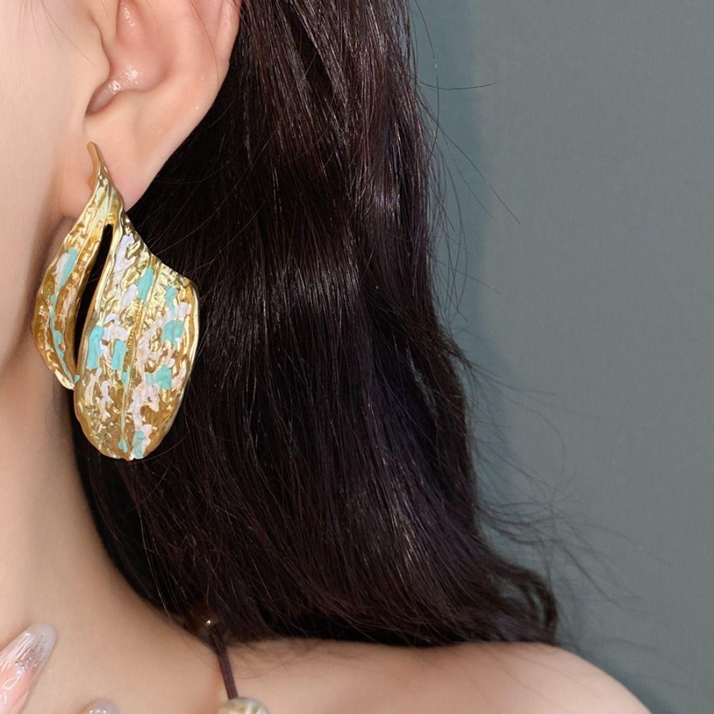 Sweet Oil Drop Flower Ear Studs Baroque Korean Style Earrings Trendy Enamel Flower Earrings  Girls