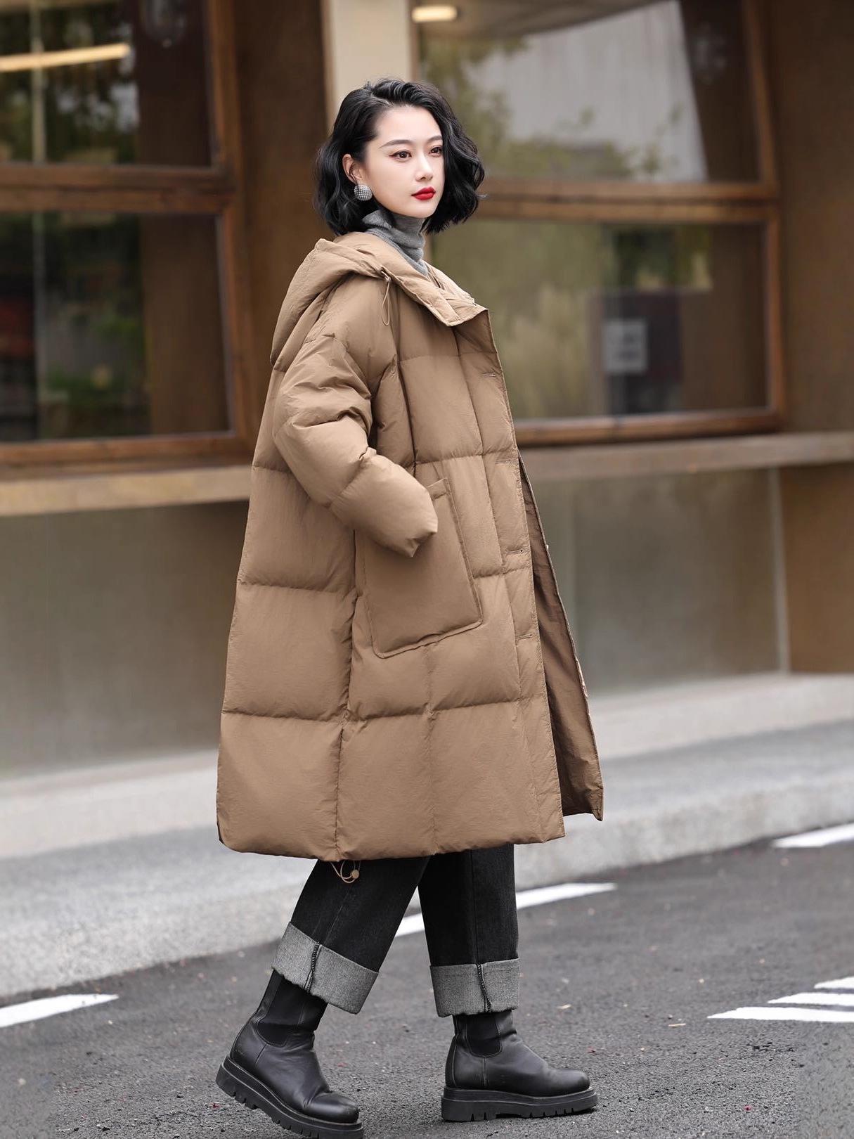 

Женский длинный пуховик 2025 года большого размера - Стильный до колена, Толстый, Теплый и Модный Medium хаки