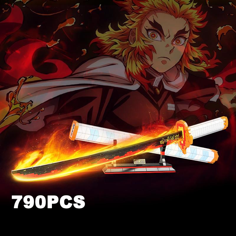 790PCS Demon Slayer Rengoku Kyoujurou Sword Anime Ninja Building Blocks Knife Weapon Toy Katana Model Assemble Bricks Kids Gifts