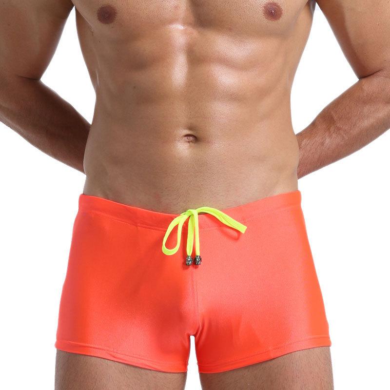 Herren Frühling Sommer Mode Gestreiftes Design Atmungsaktiv Schnelltrocknend Schwimmende Flachboden Unterhosen