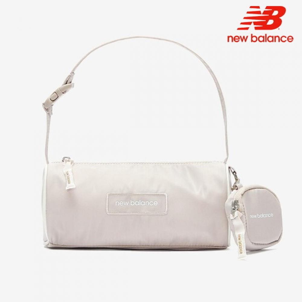 

New Balance Club Nylon Square Bag Nbgcesw102 64 Crossbody Bag 999