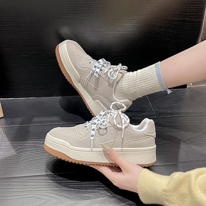 Dexun Shoes Women's Spring New Fashion Versatile Thick Baseplate Shoes Increase Height Casual Sports White Shoes Women's