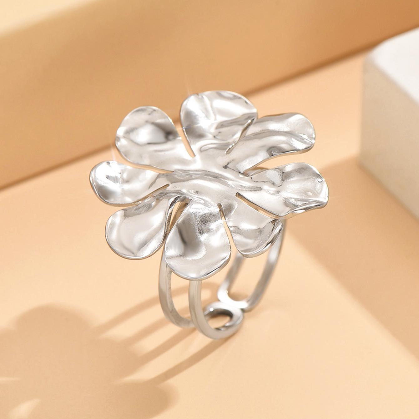 Elegant Gold-Plated Stainless Steel Floral Adjustable Open Ring