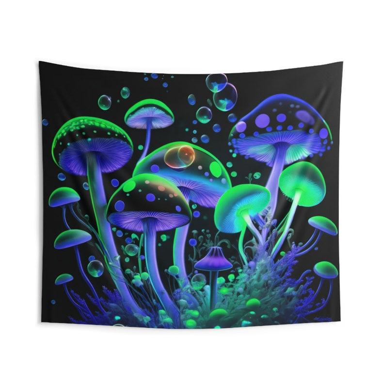

mushroom tapestry 75x100 чорний