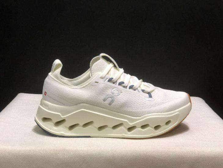 Cloudsurfer Max Bequem Weich Stoßdämpfung Atmungsaktiv Lauf- & Freizeitschuhe
