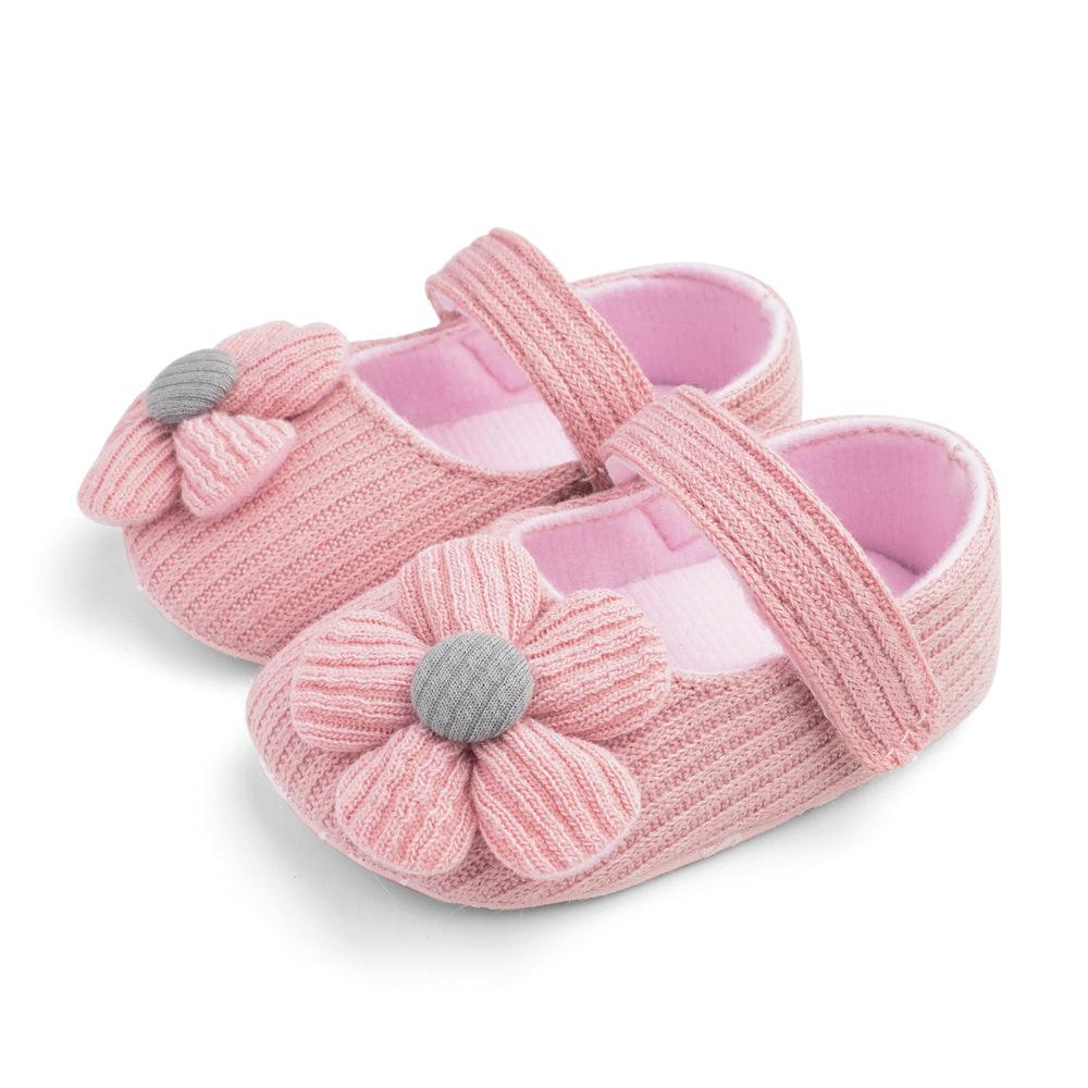 Baby First Walkers Woolen Knitting Cotton Flower Bow Princess Soft Bottom Baby Casual 0-3 M Old Newborn Indoor Shoes
